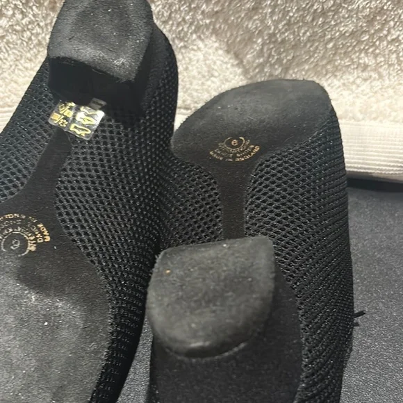 Black Mesh Practice Dance Shoes - Picture 4 of 7